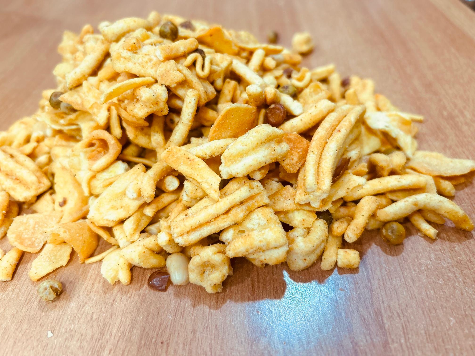 Besan Mixture Masala - Image 3