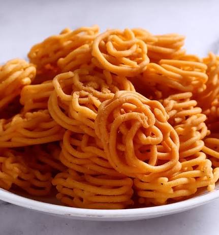 Garlic Chakli (Murukku) - Image 3